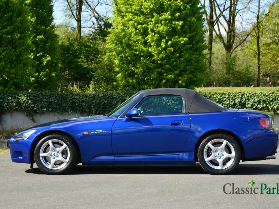 Bild 6/50 von Honda S 2000 (2000)