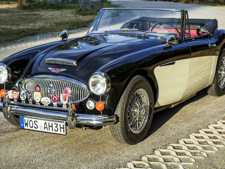 Image 32/35 of Austin-Healey 3000 Mk III (BJ8) (1965)