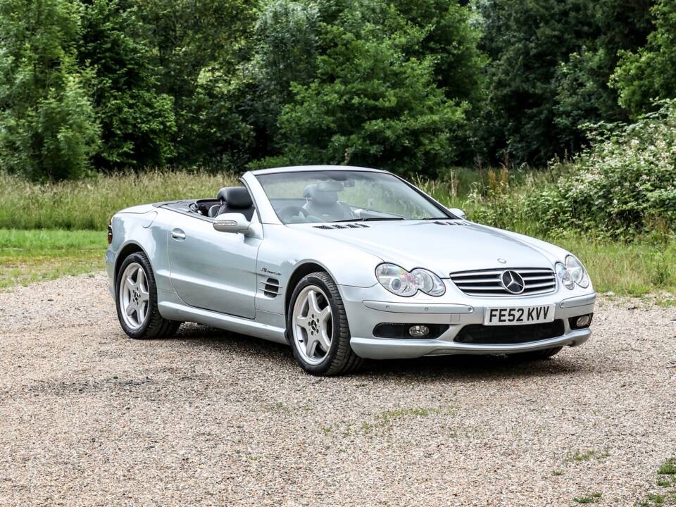 Afbeelding 35/40 van Mercedes-Benz SL 55 AMG (2003)