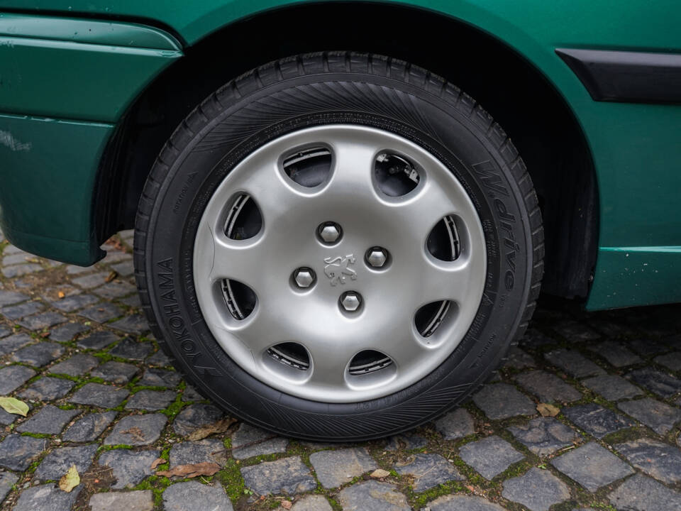 Immagine 15/56 di Peugeot 306 1.6i (1995)