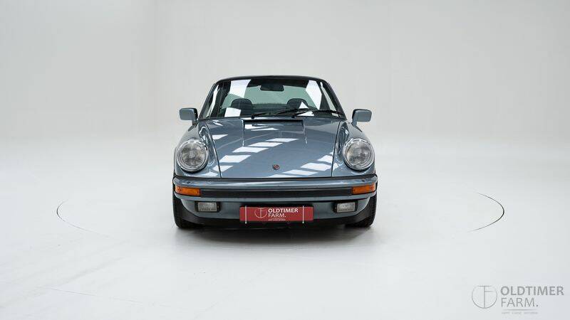 Immagine 5/15 di Porsche 911 Carrera 3.2 (1984)