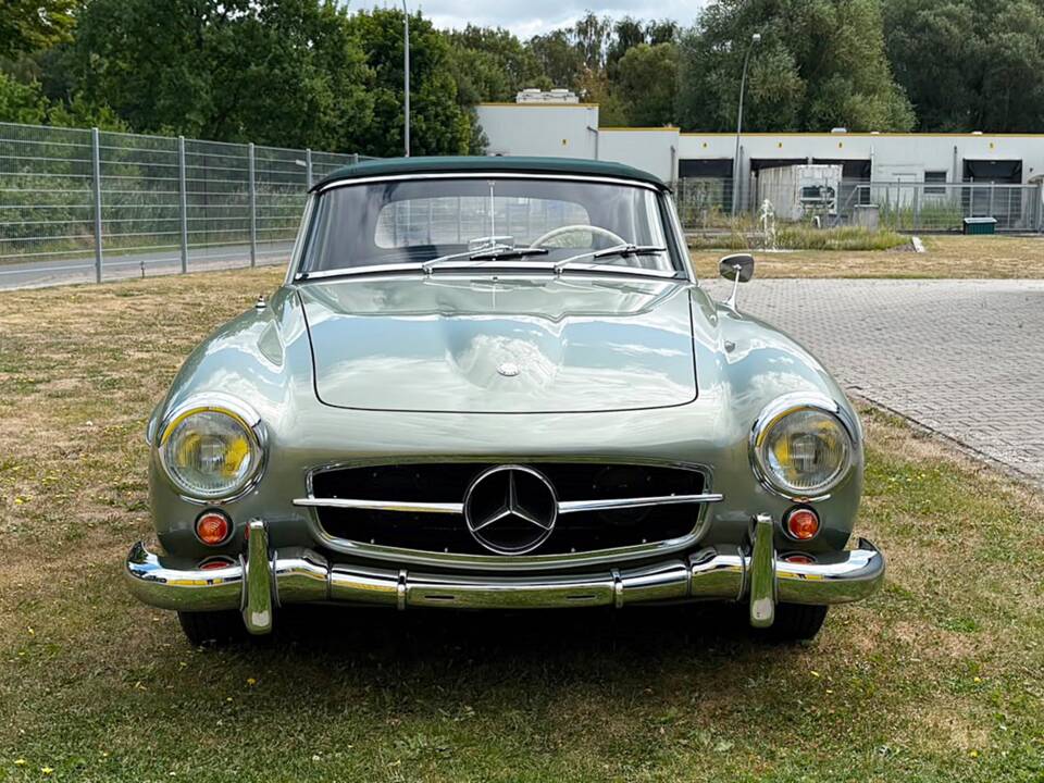 Image 3/25 of Mercedes-Benz 190 SL (1957)