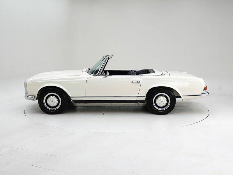 Afbeelding 8/15 van Mercedes-Benz 280 SL (1969)