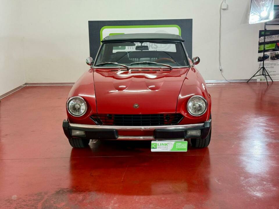Image 2/50 de FIAT 124 Spider CS1 (1978)