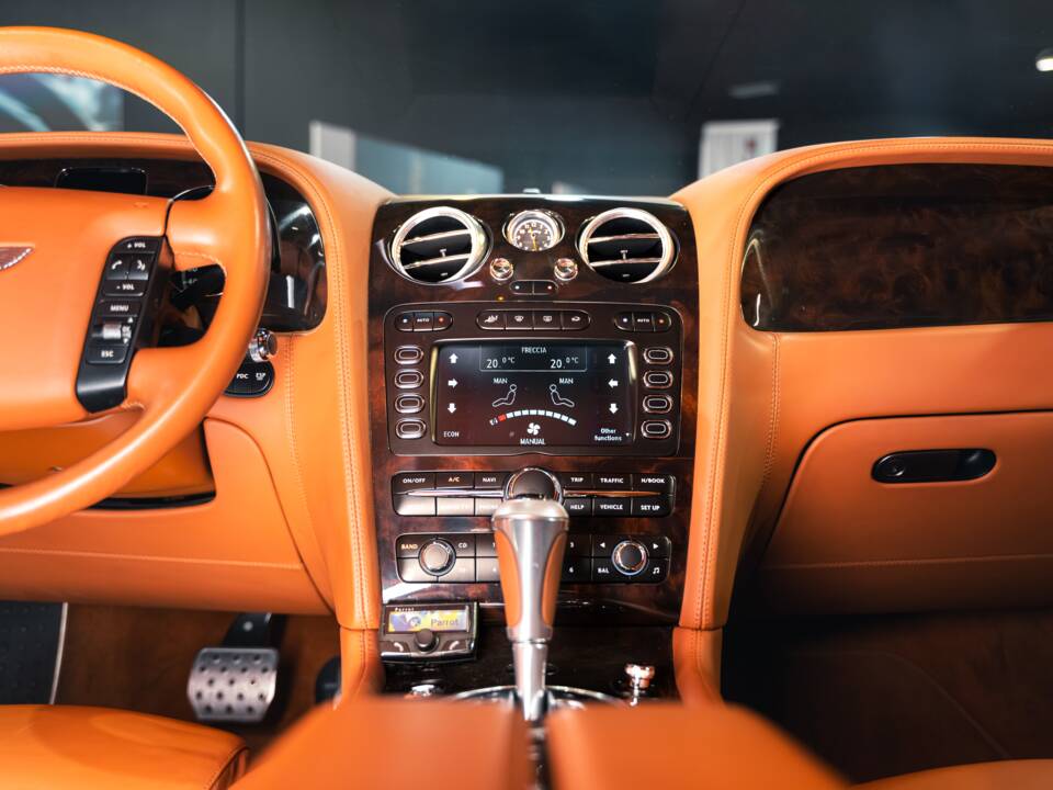 Bild 36/37 von Bentley Continental GT (2005)