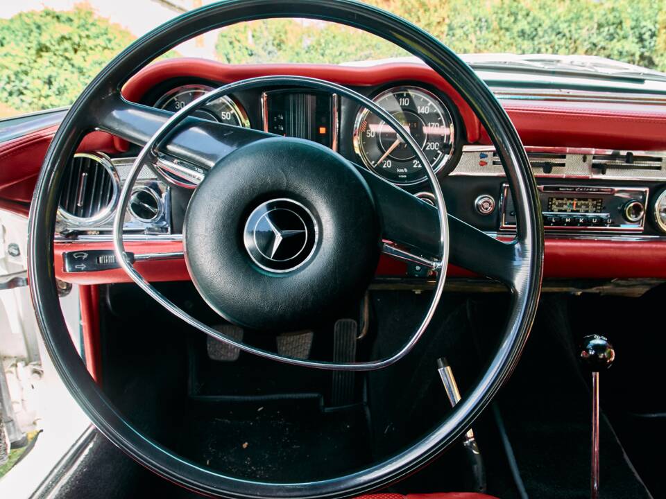 Bild 47/106 von Mercedes-Benz 280 SL (1969)