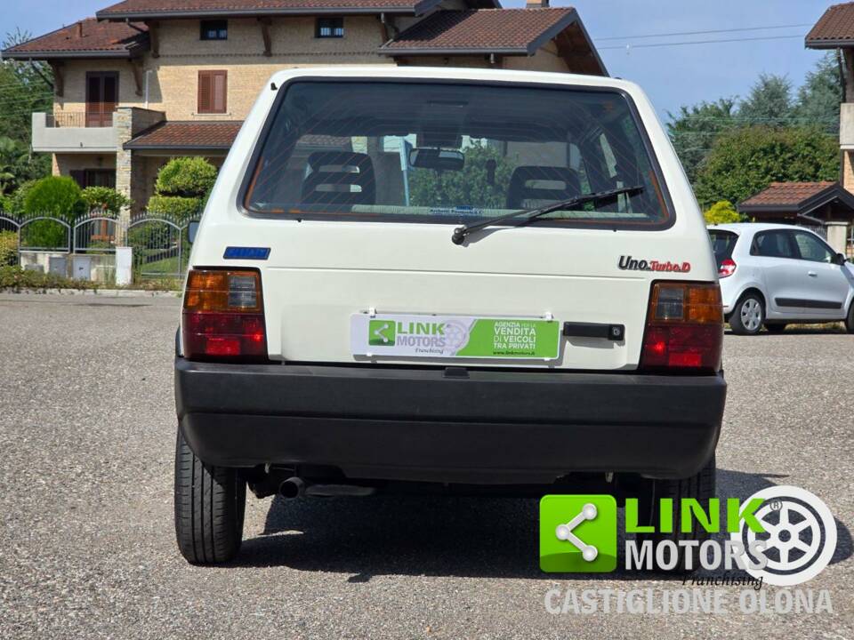 Bild 4/10 von FIAT Uno Turbo i.e. (1987)