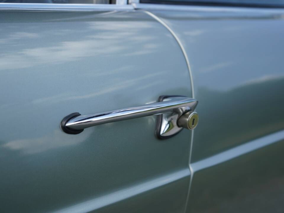 Afbeelding 59/72 van Ferrari 250 GTE (1962)