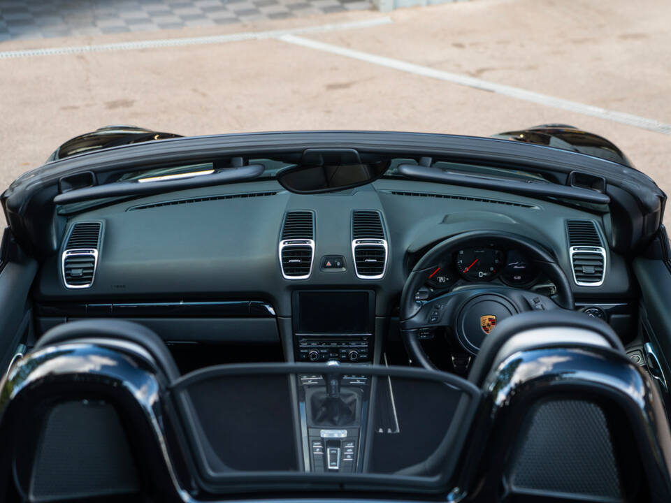 Image 19/47 of Porsche Boxster (2016)