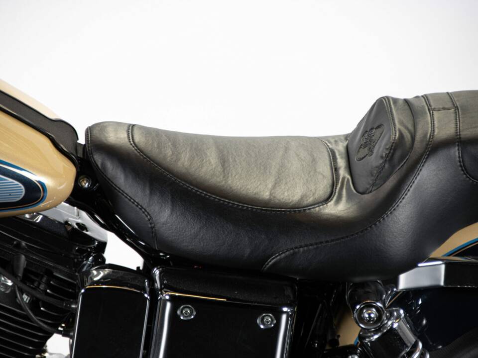 Immagine 30/50 di Harley-Davidson FXDB Dyna Glide Daytona (1992)