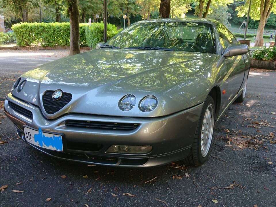 Bild 9/52 von Alfa Romeo GTV 2.0 V6 Turbo (1995)