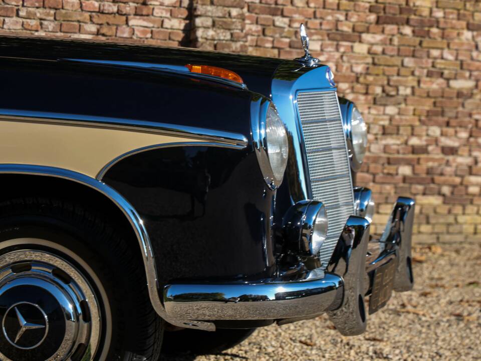 Imagen 42/50 de Mercedes-Benz 220 S Cabriolet (1956)