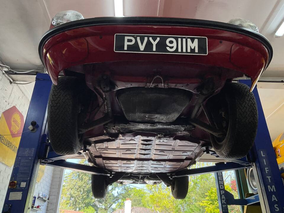 Bild 31/42 von Porsche 911 2.4 E (1973)