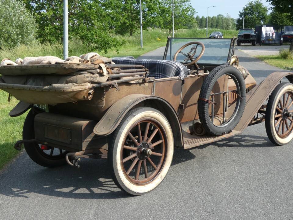 Image 6/66 of Regal Model T Underslung (1913)