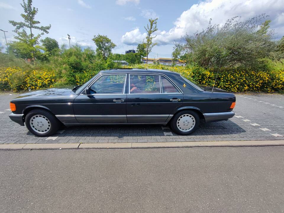 Bild 21/34 von Mercedes-Benz 420 SEL (1989)