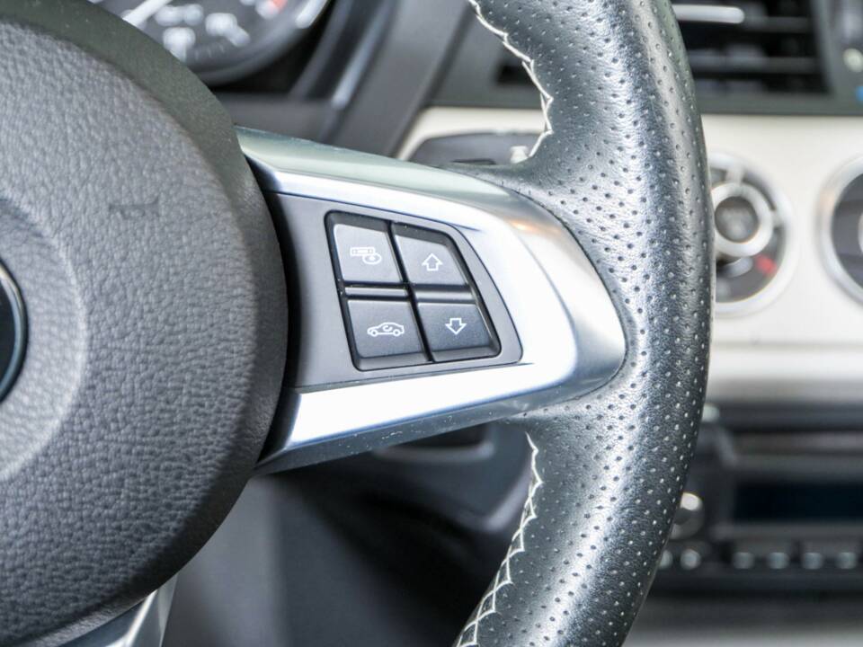 Image 25/50 of BMW Z4 sDrive23i (2010)