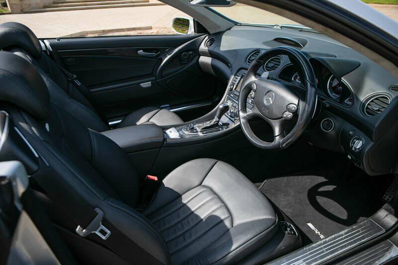 Image 2/33 de Mercedes-Benz SL 65 AMG (2007)