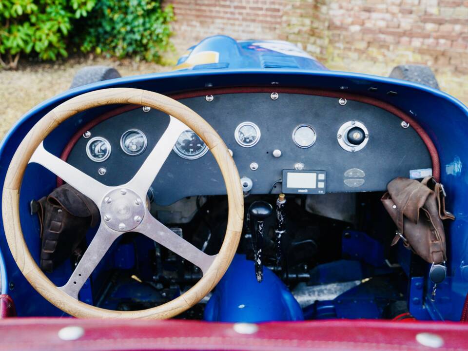 Bild 9/50 von Graham 8 Lucenti Special (1932)