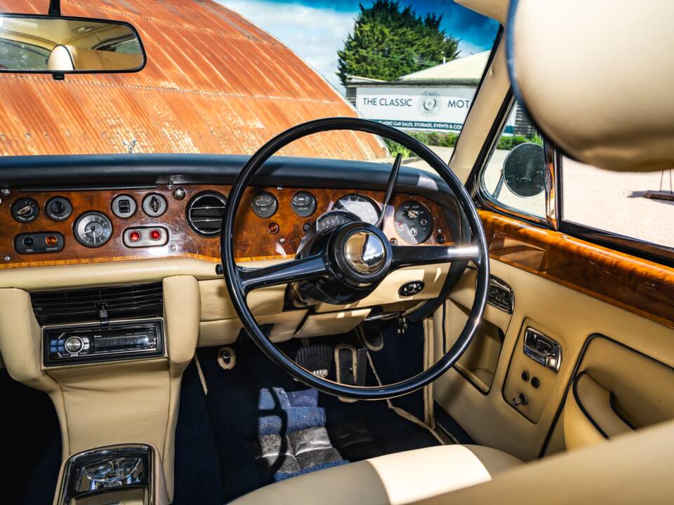 Image 5/15 of Rolls-Royce Silver Spur Park Ward (1969)