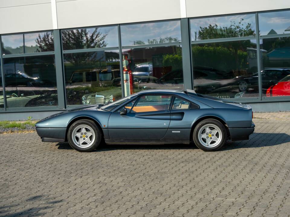 Image 36/36 de Ferrari 328 GTB (1986)