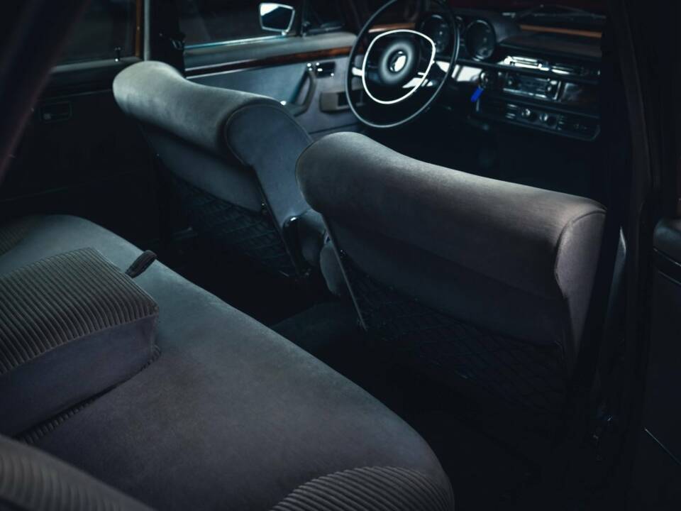 Image 15/15 of Mercedes-Benz 300 SEL 6.3 (1968)