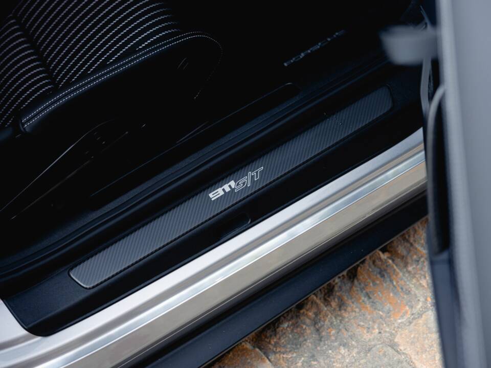 Imagen 73/80 de Porsche 911 S/T (2023)