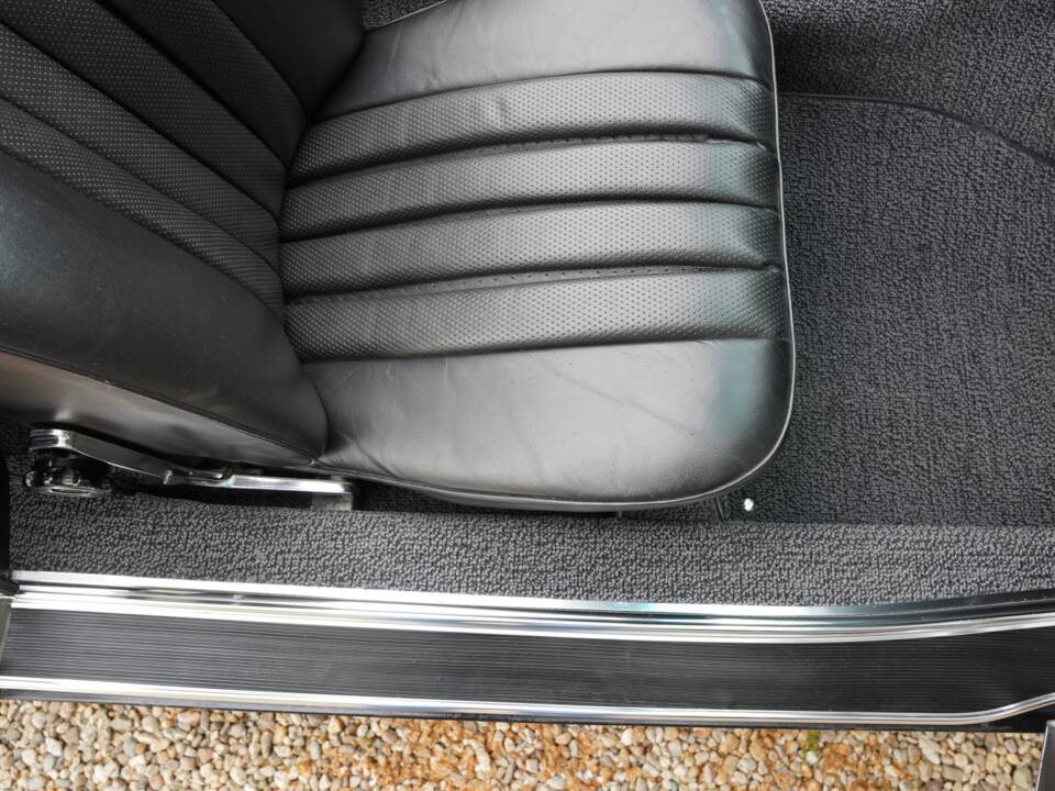 Imagen 44/50 de Mercedes-Benz 280 SL (1969)