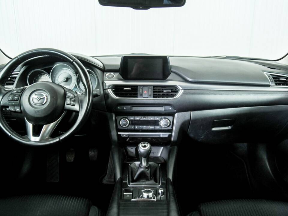 Imagen 7/50 de Mazda 6 Sport Kombi 2.0 Skyactiv-G (2016)