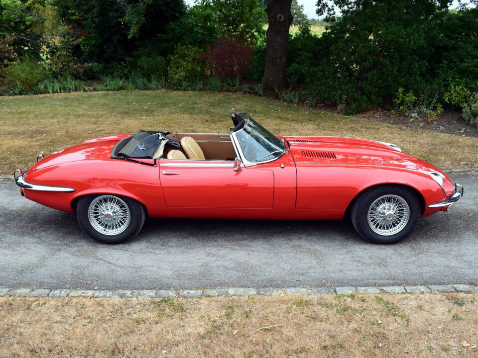 Bild 16/50 von Jaguar E-Type V12 (1974)