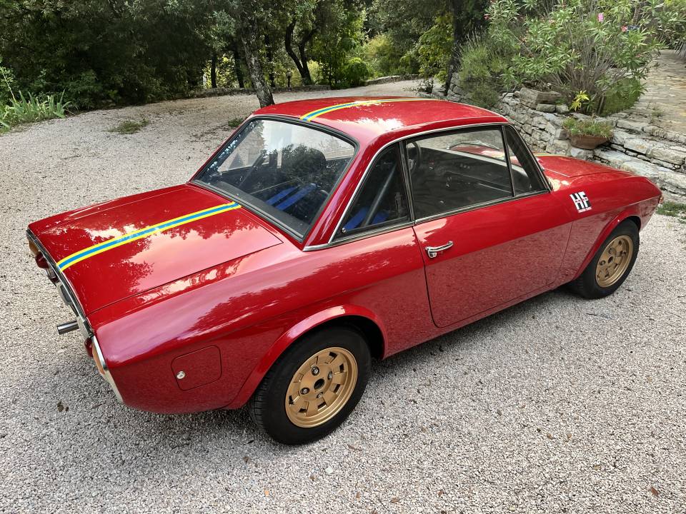 Image 8/80 of Lancia Fulvia Coupe Rallye HF (1968)