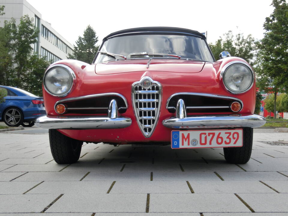 Image 11/30 de Alfa Romeo Giulietta Spider (1962)