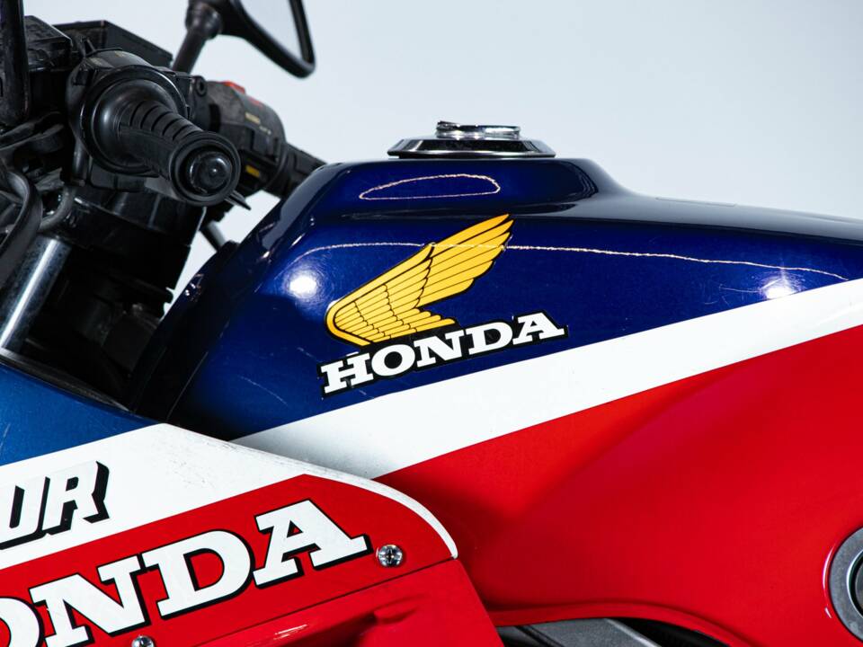 Image 27/50 of Honda DUMMY (1986)