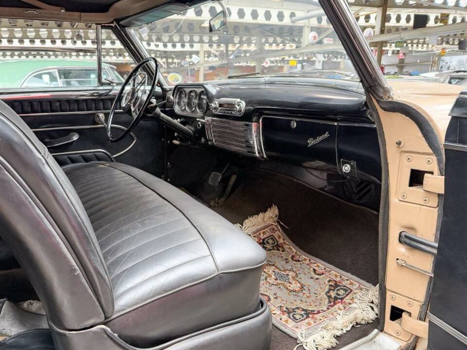 Image 20/27 of Packard Series 2631 (1953)
