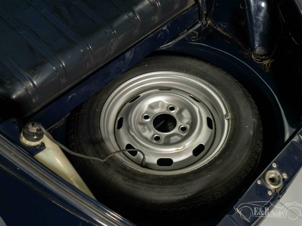 Image 6/19 de Volkswagen Escarabajo 1300 (1971)