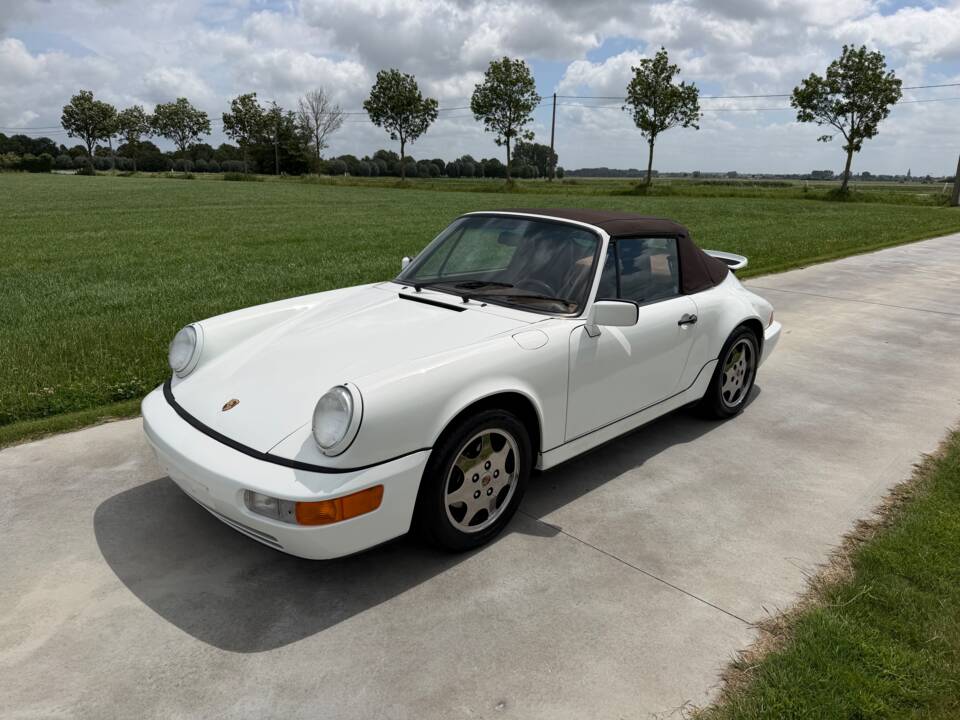 Image 2/62 of Porsche 911 Carrera 2 (1990)