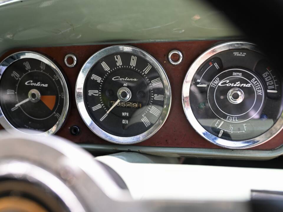 Immagine 15/18 di Ford Cortina GT (1964)