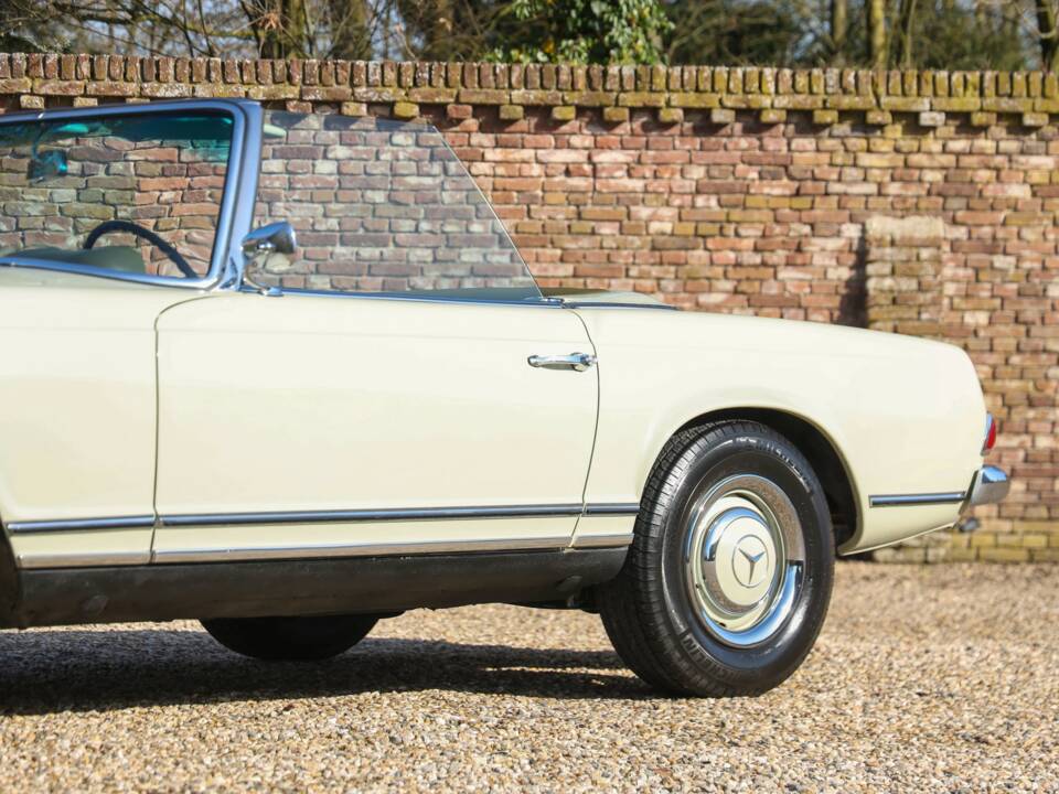 Bild 41/50 von Mercedes-Benz 230 SL (1967)