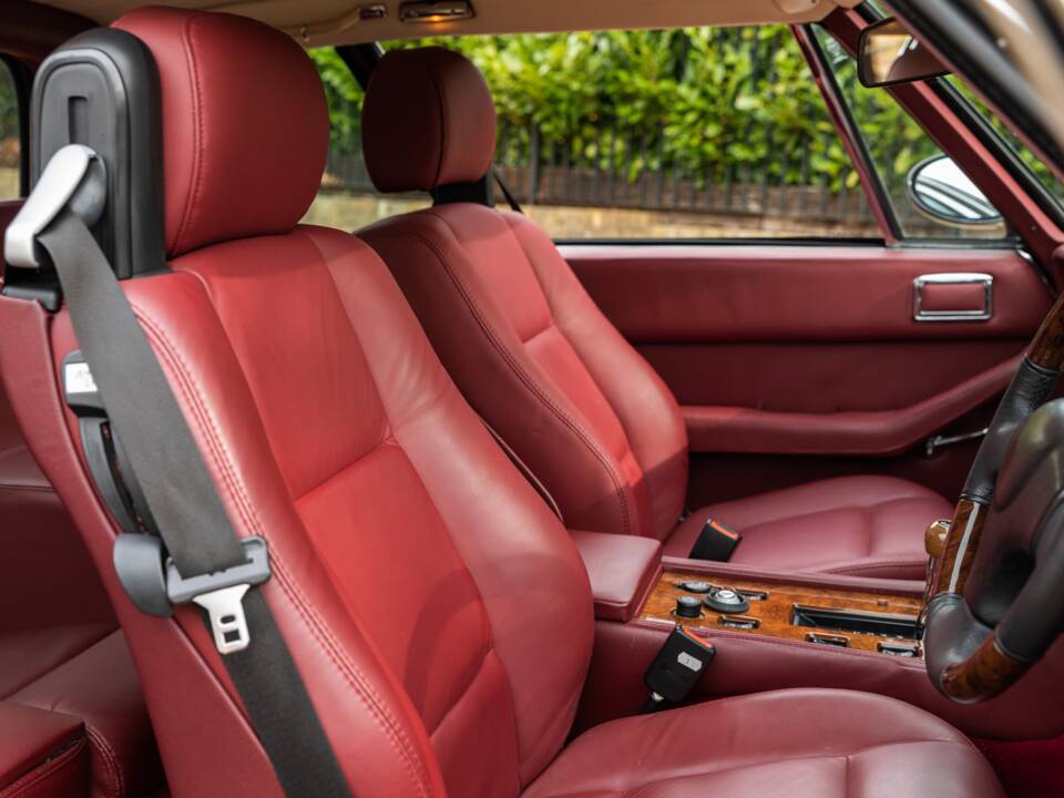 Bild 28/42 von Jensen Interceptor SP (1973)