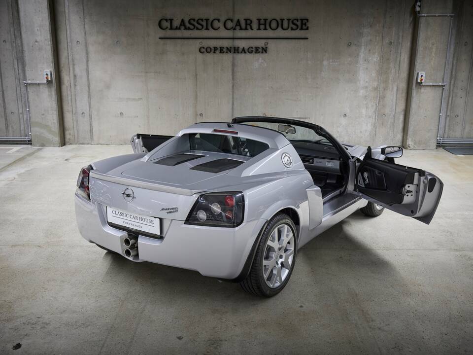 Image 30/81 of Opel Speedster 2.0 Turbo (2003)