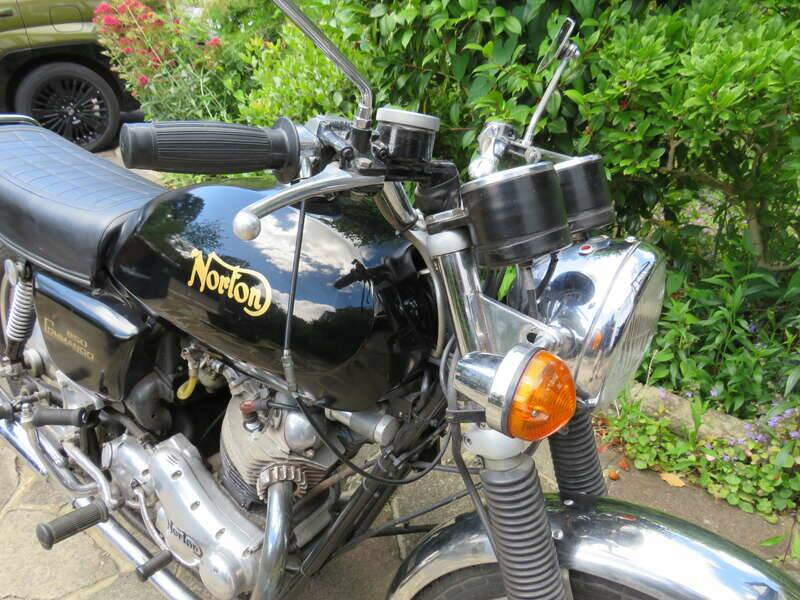 Image 5/47 of Norton Commando 850 Roadster (1974)
