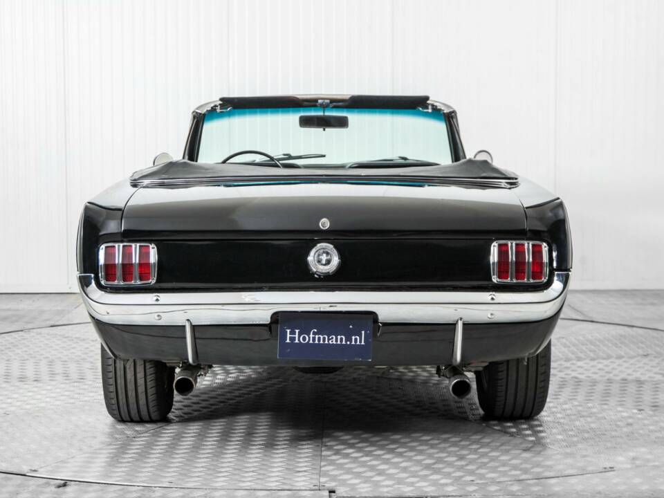 Immagine 13/50 di Ford Mustang 289 (1965)