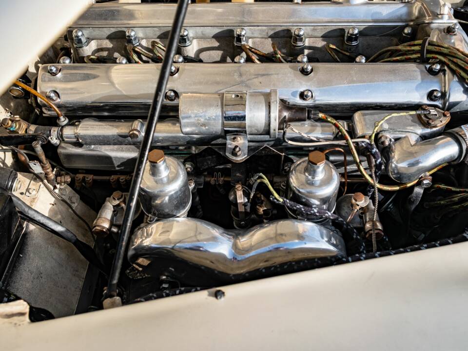 Bild 84/100 von Jaguar XK 150 DHC (1959)