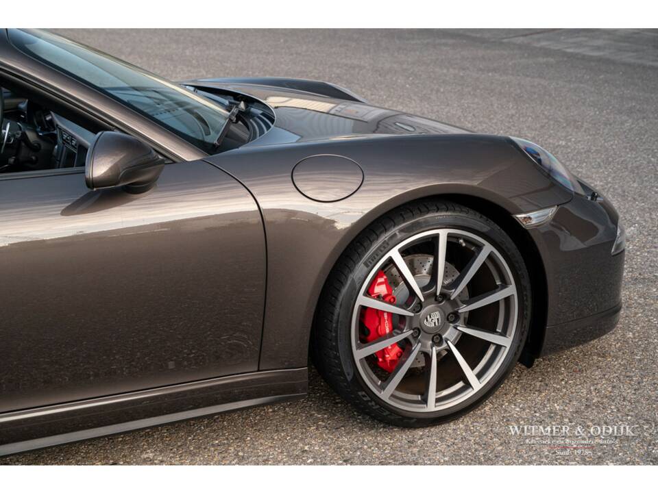 Afbeelding 24/44 van Porsche 911 Carrera 4S (2013)