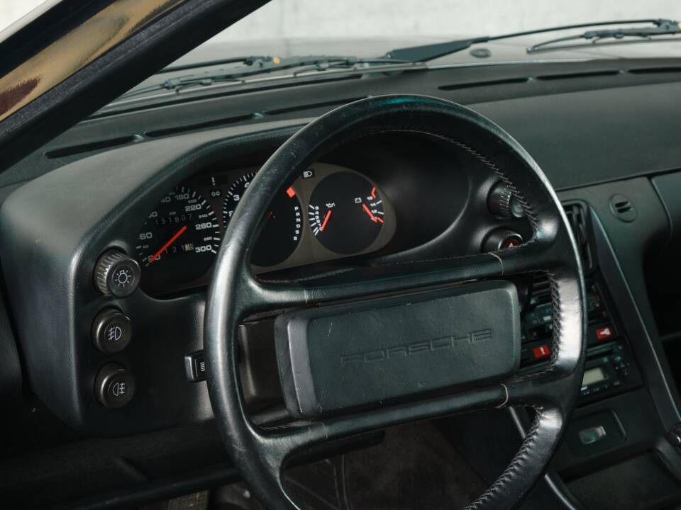 Afbeelding 39/50 van Porsche 928 S4 (1989)