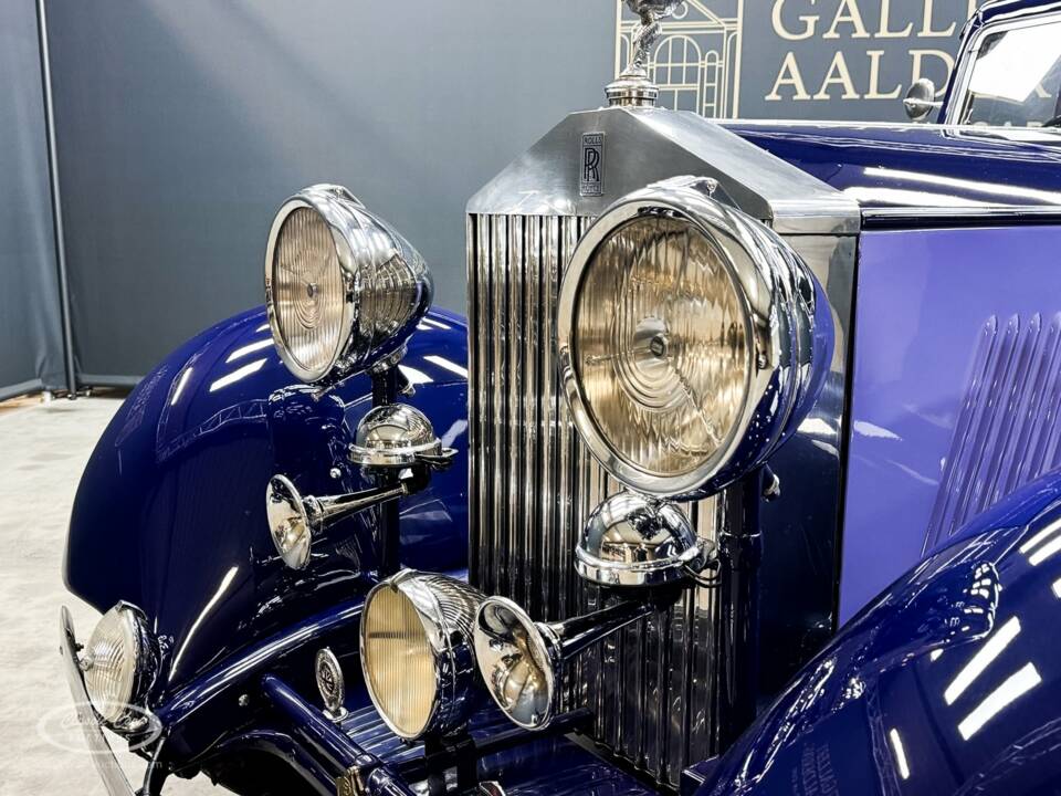 Image 15/50 of Rolls-Royce 20&#x2F;25 HP Sport Saloon (1934)