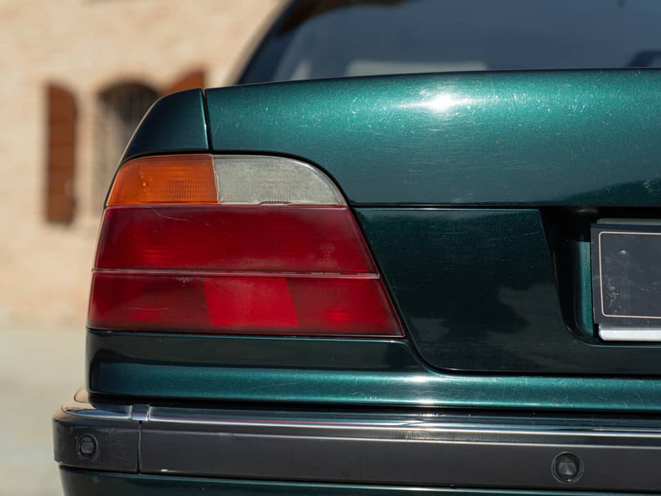 Image 41/43 of BMW 725tds (1997)