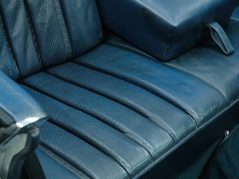Image 47/50 of Mercedes-Benz 280 SE 3,5 (1970)