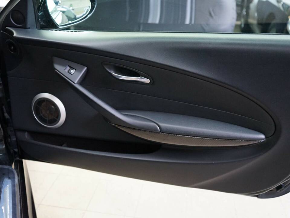 Bild 19/34 von BMW M6 (2008)