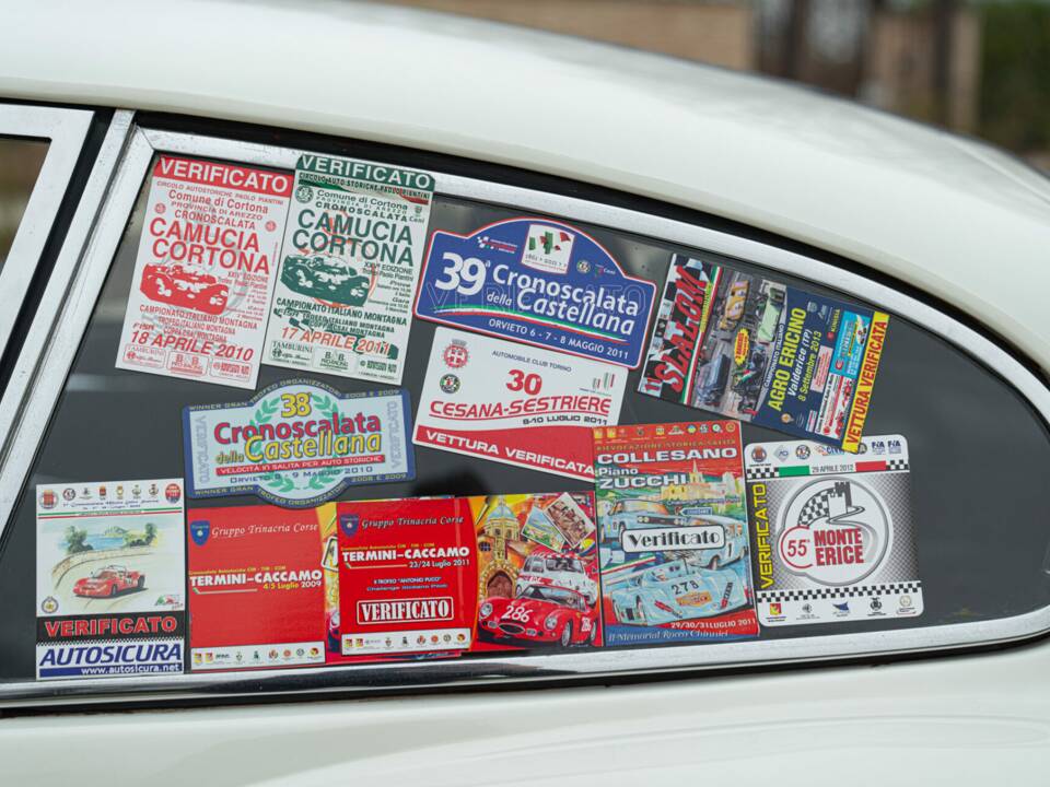 Imagen 31/50 de Jaguar E-Type 3.8 (1964)