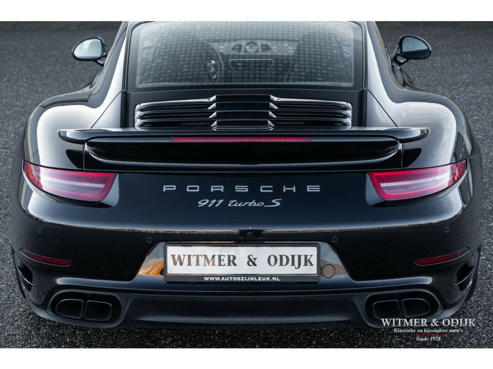 Image 12/34 of Porsche 911 Turbo S (2015)